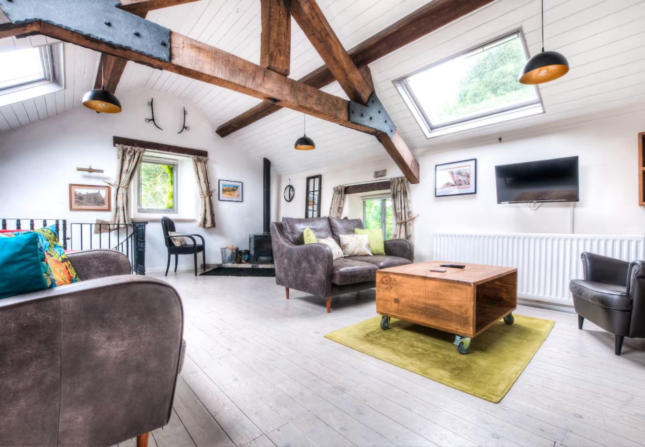 House in Buxton - Town End Barn