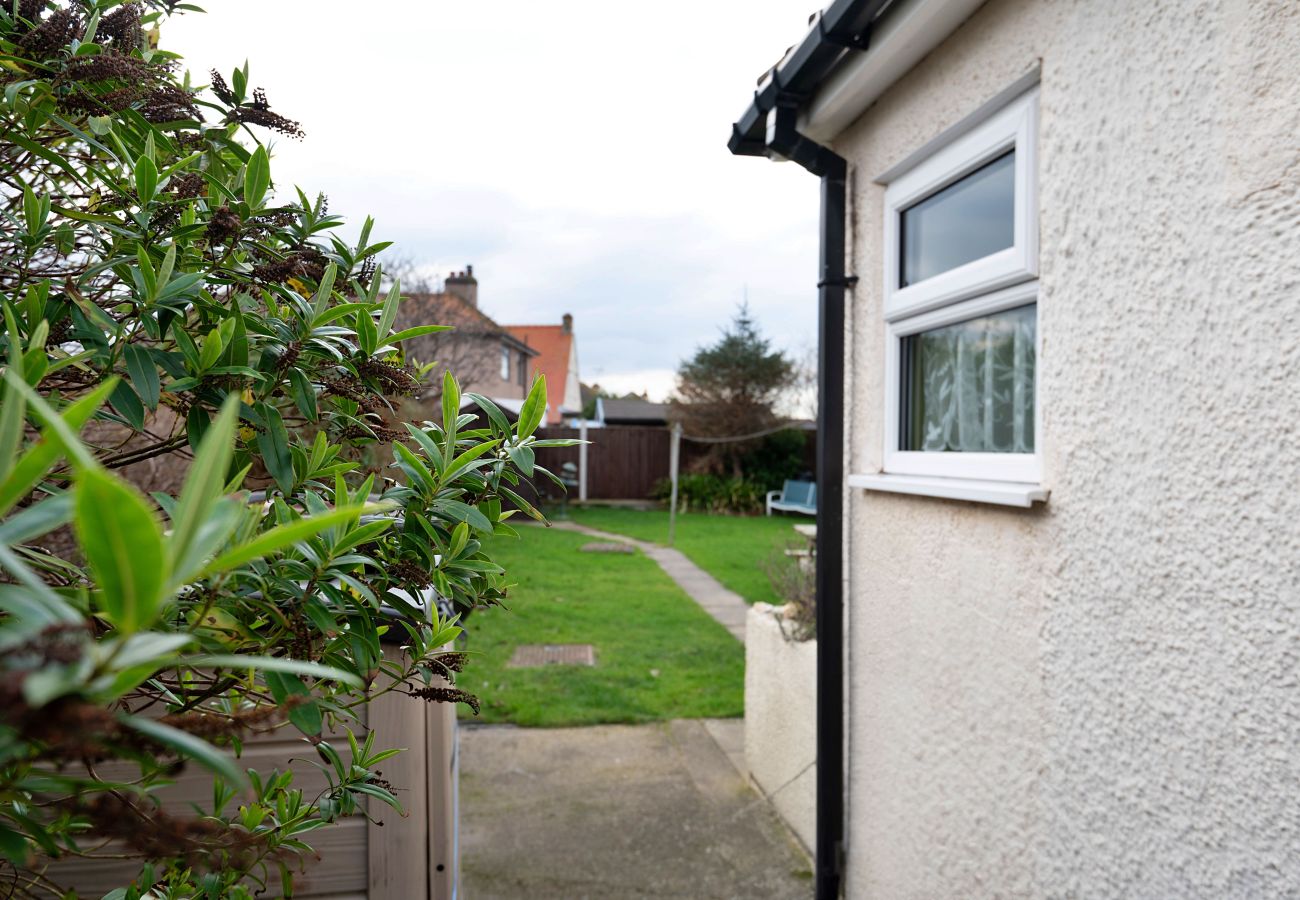 Cottage in Kinmel Bay - Llys Llewellyn