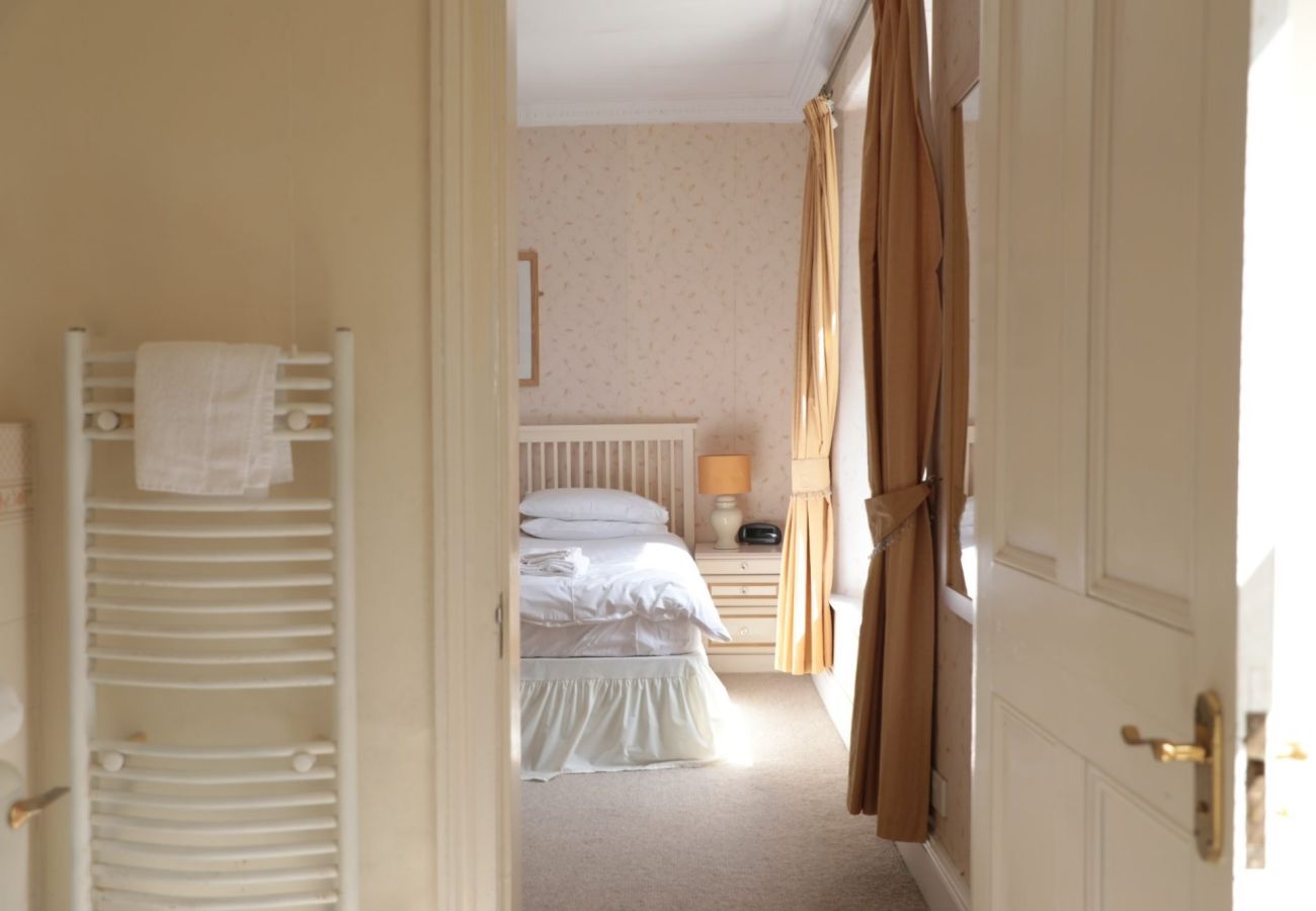 House in Slapton - Buckland House