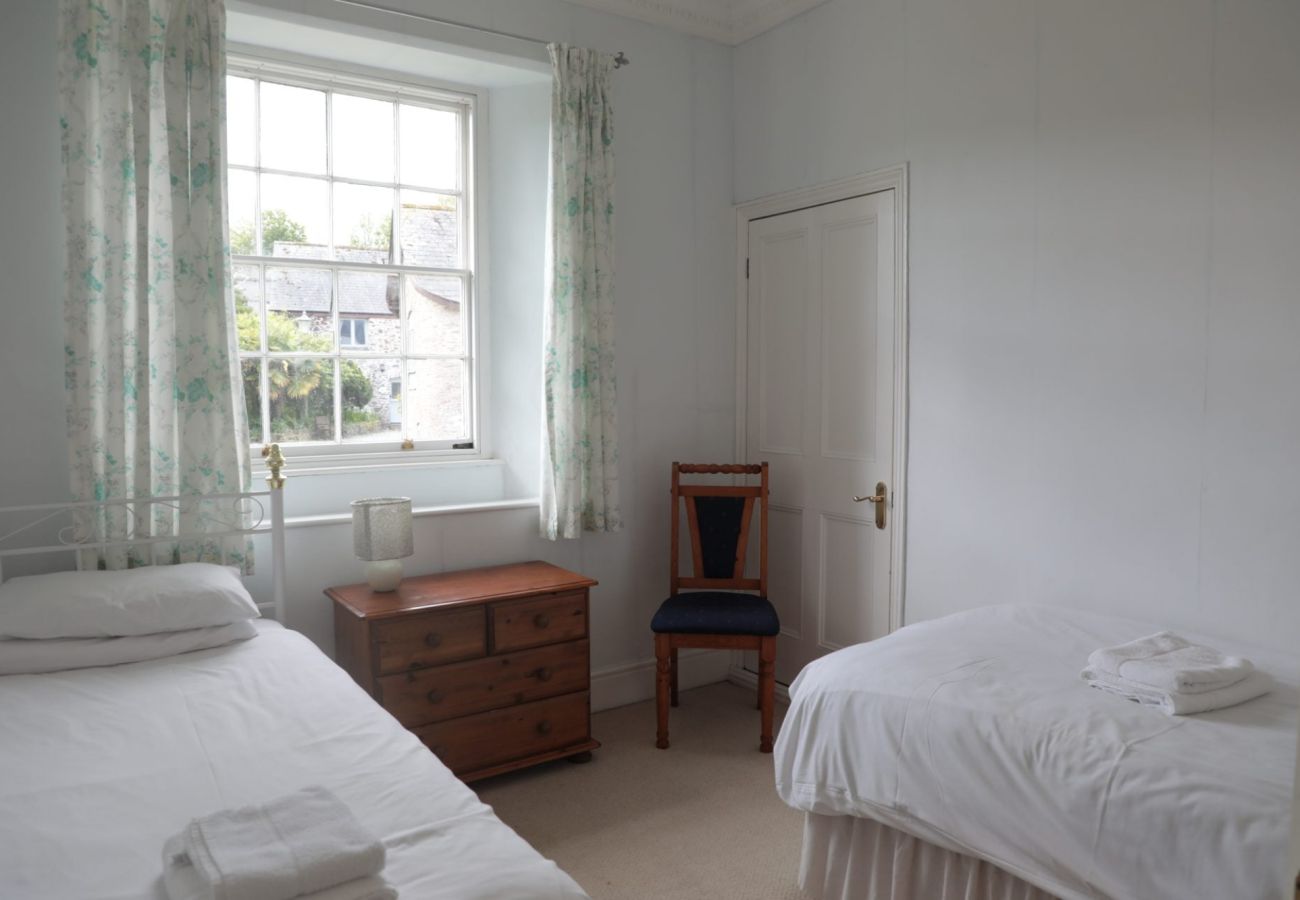 House in Slapton - Buckland House