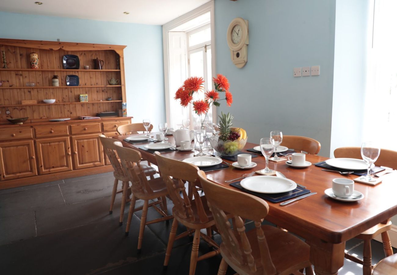 House in Slapton - Buckland House