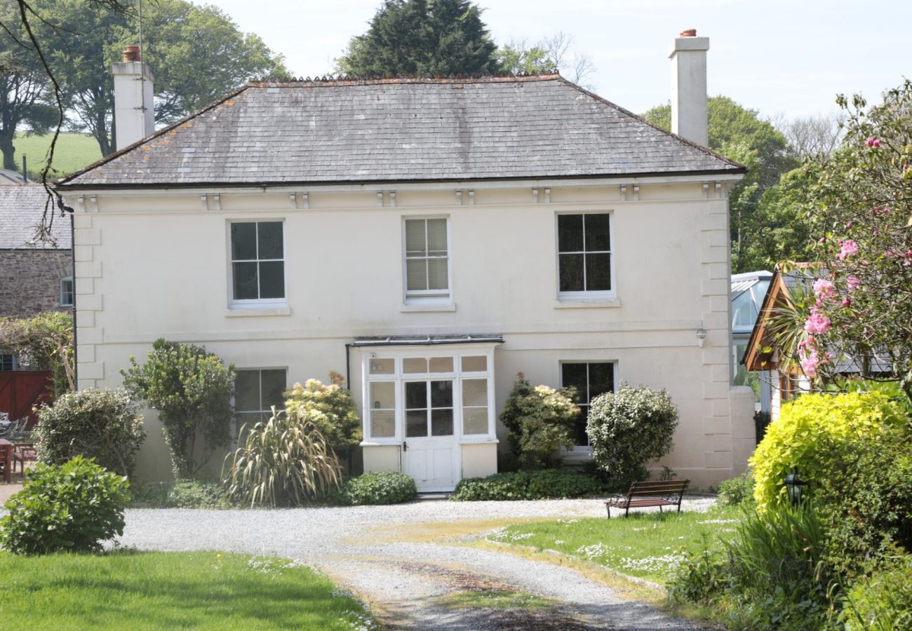 House in Slapton - Buckland House