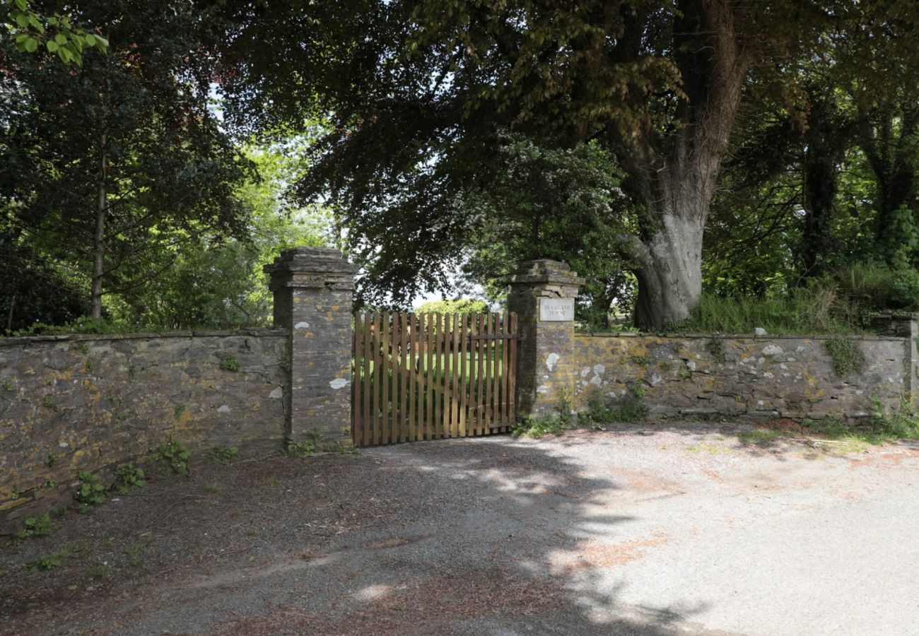 House in Slapton - Buckland House