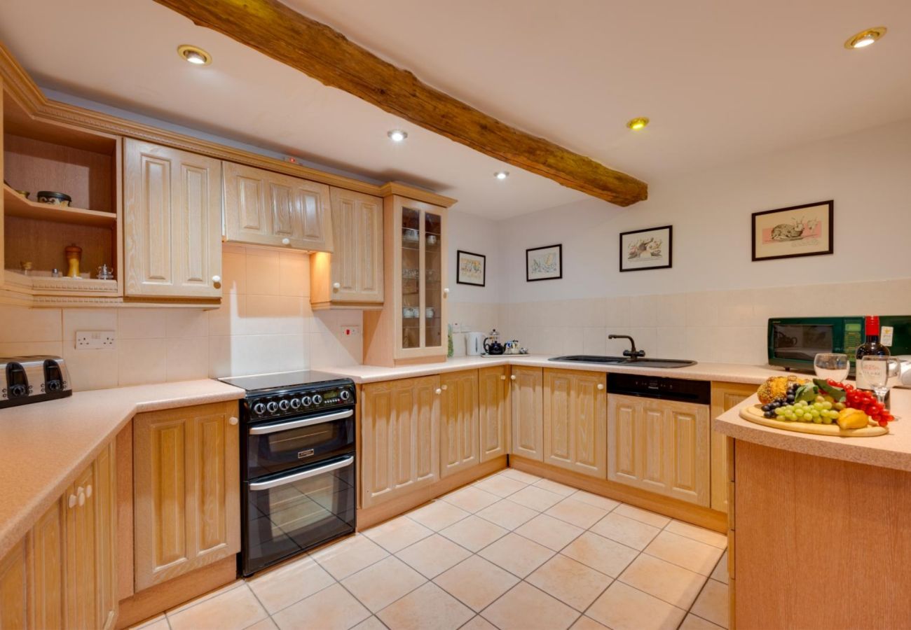 Cottage in Slapton - Cherry at Buckland Court