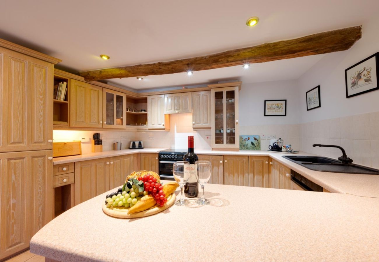 Cottage in Slapton - Cherry at Buckland Court
