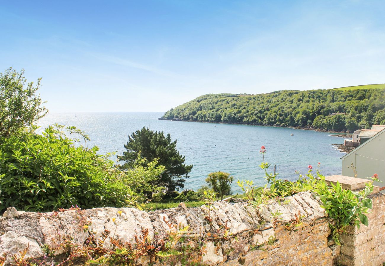 House in Kingsand - Penley Villa