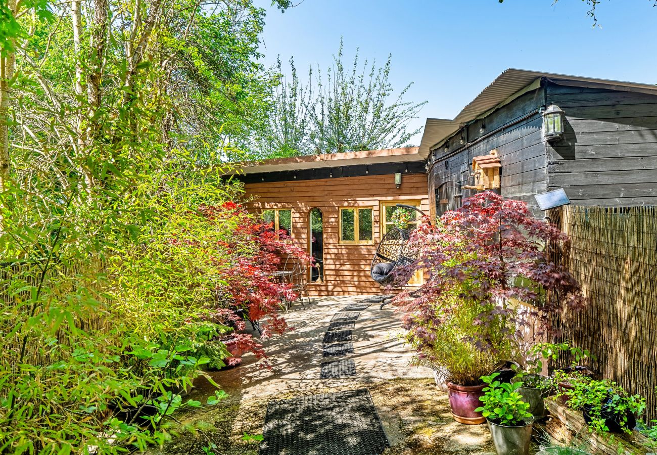 Cabin in Romsey - Hilltop Stable