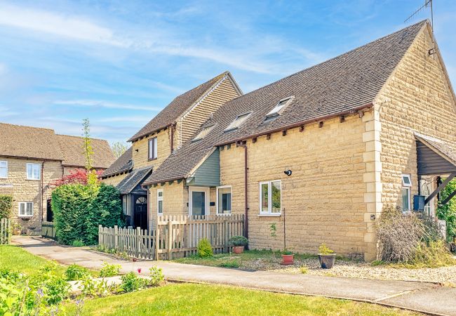 House in Bourton-on-the-Water - No. 8 Meadow Retreat House in Bourton-on-the-Water - No. 8 Meadow Retreat