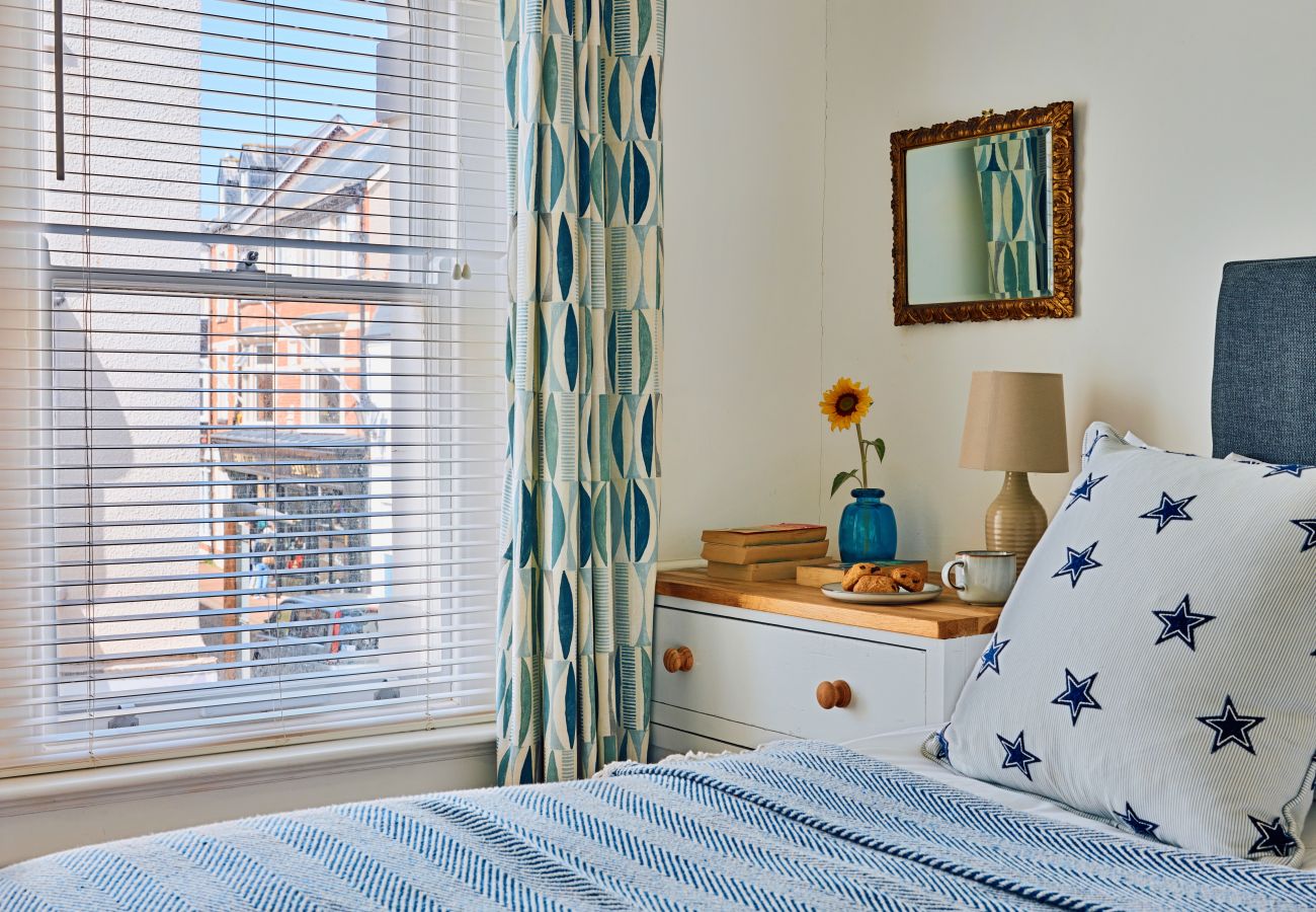 Apartment in Sidmouth - Centre View