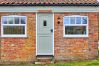 Cottage in Hemingby - Wisteria at the Rookery