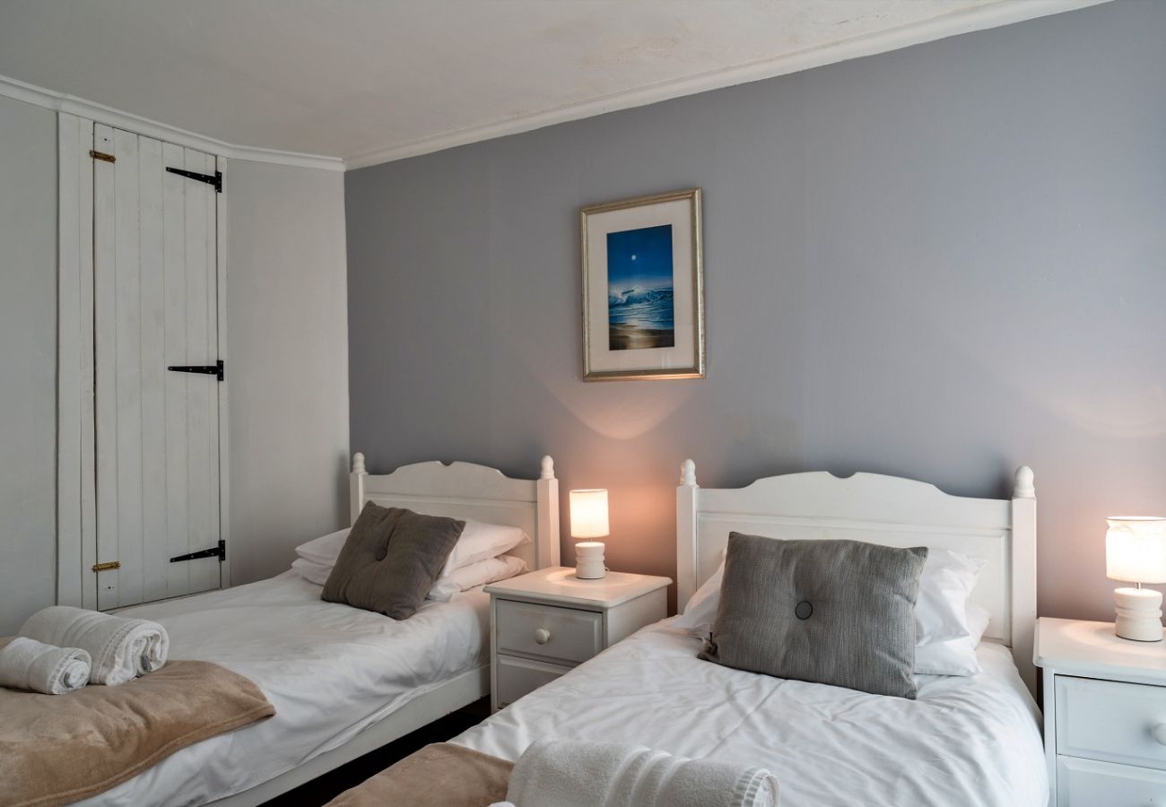 Cottage in Sennen - Bishop Rock
