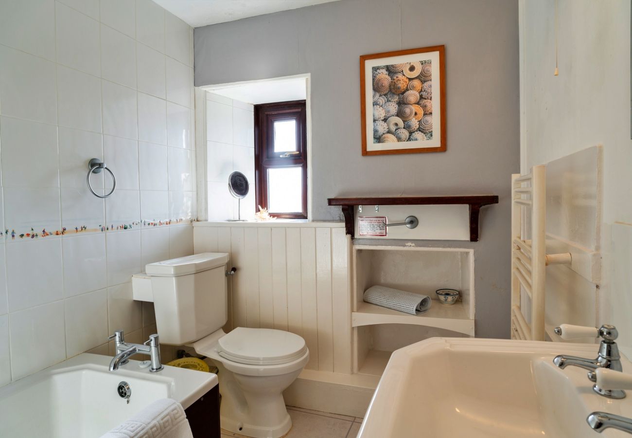 Cottage in Sennen - Bishop Rock
