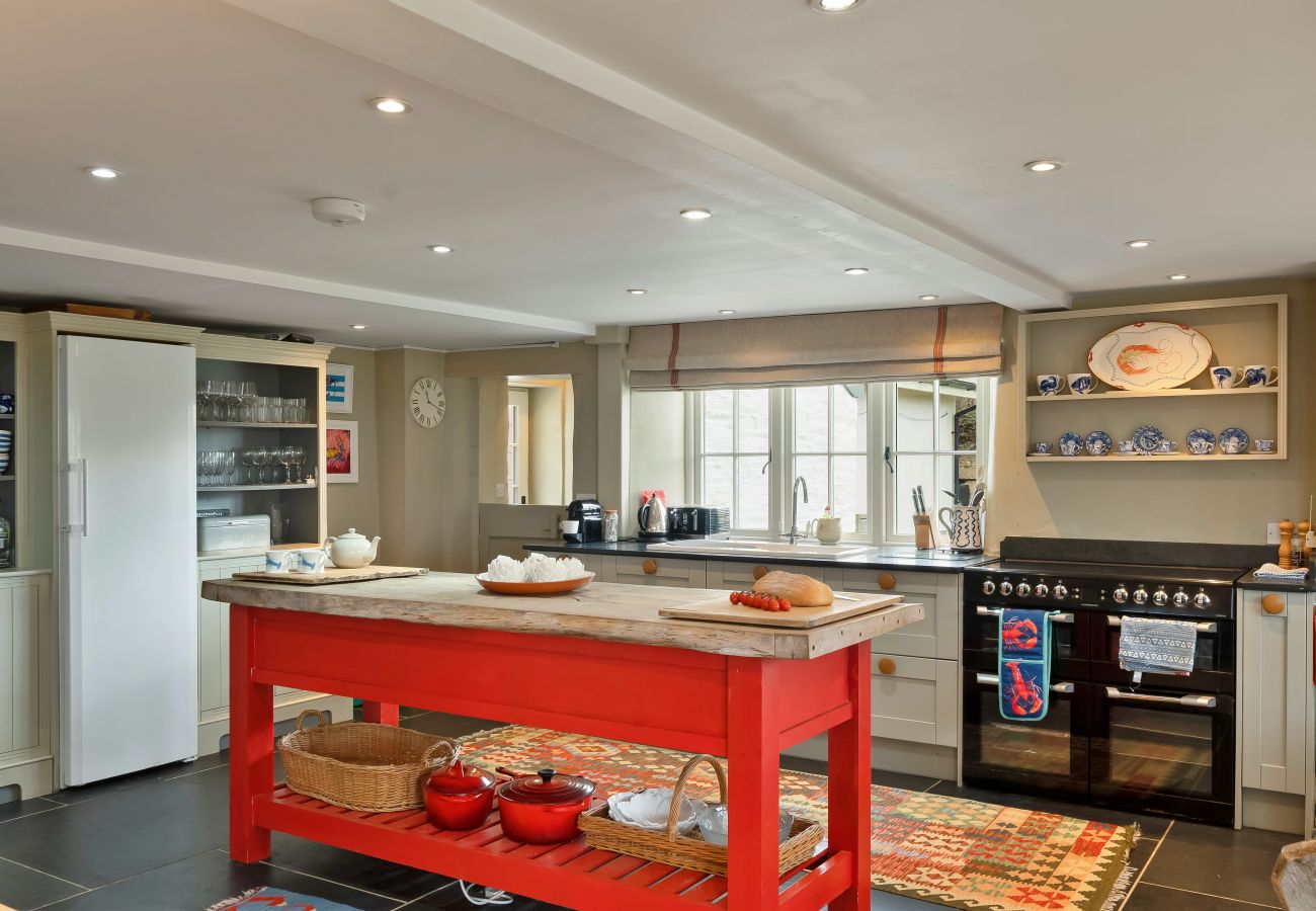 Country house in St Eval - St Eval School House
