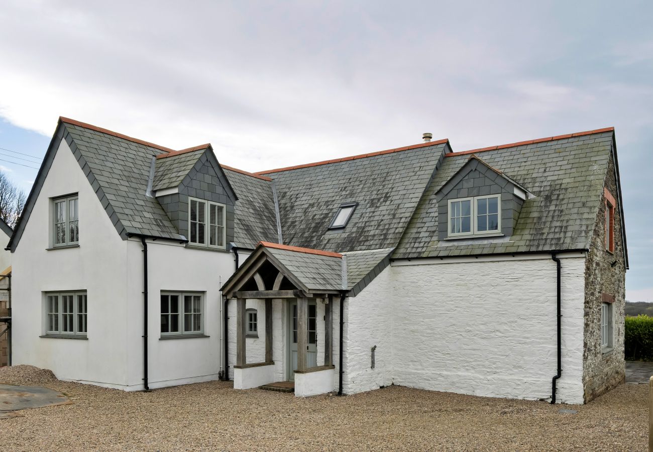 Country house in St Eval - St Eval School House