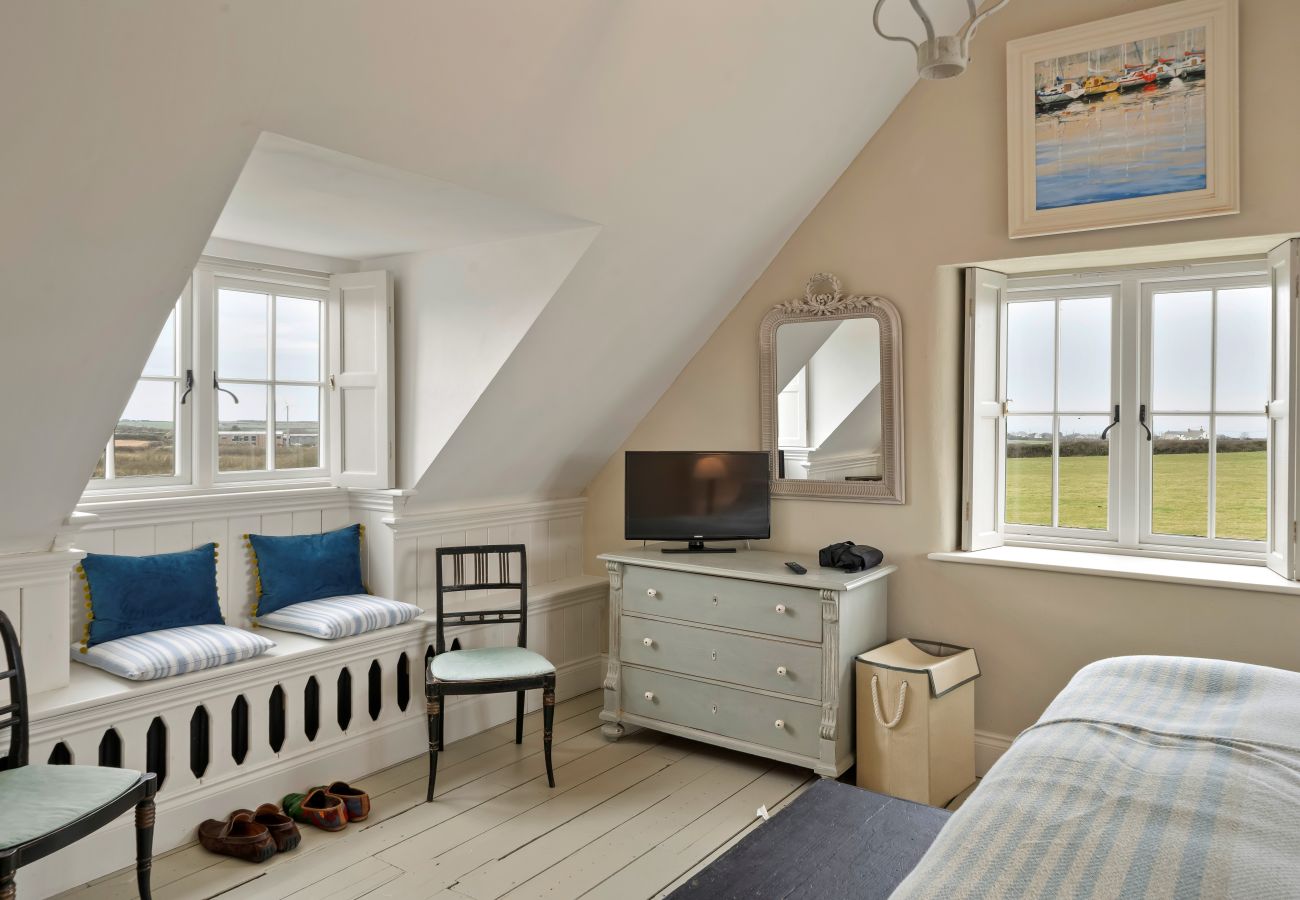 Country house in St Eval - St Eval School House