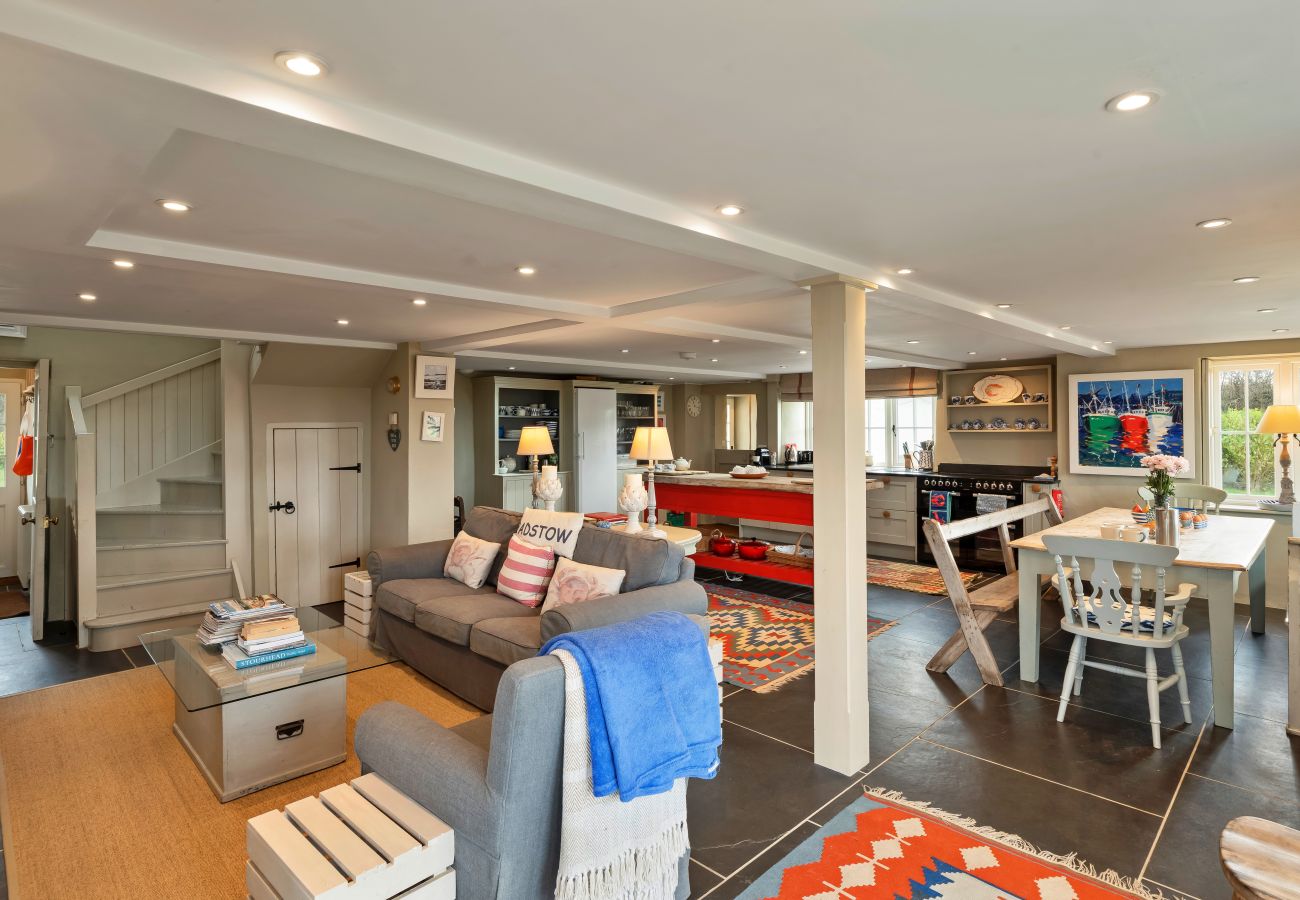 Country house in St Eval - St Eval School House
