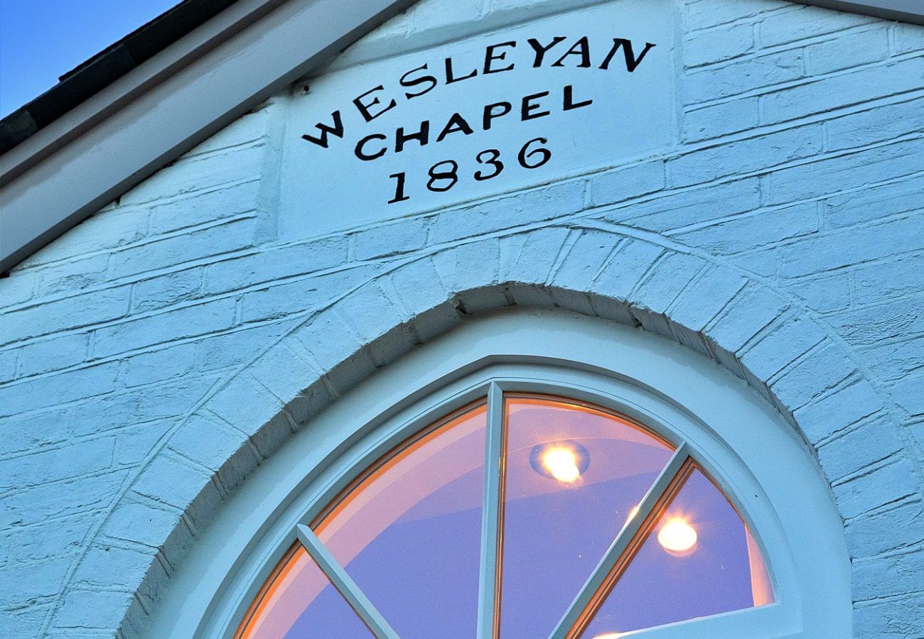 House in Appledore - Wesleyan House