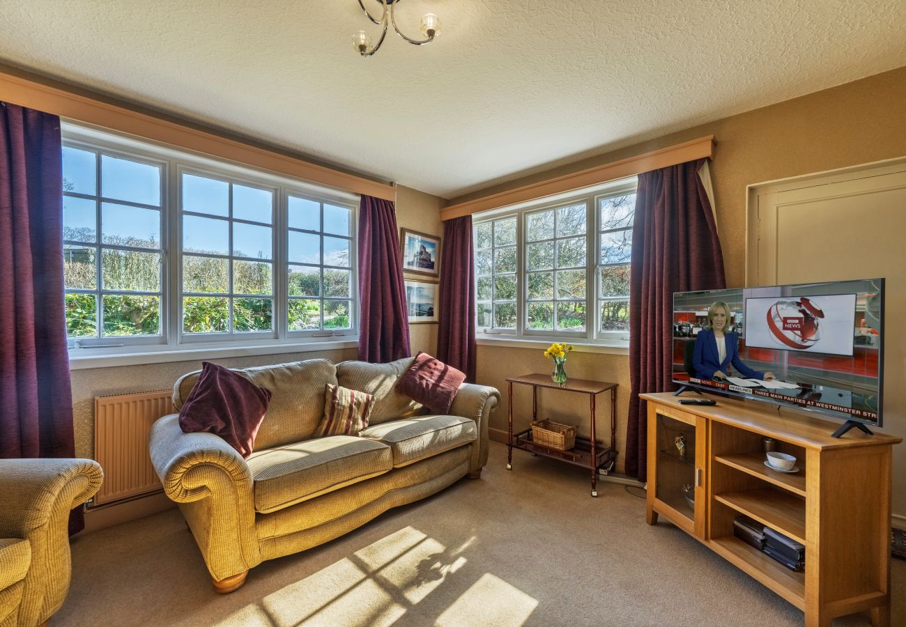 House in Cornhill - White House Retreat