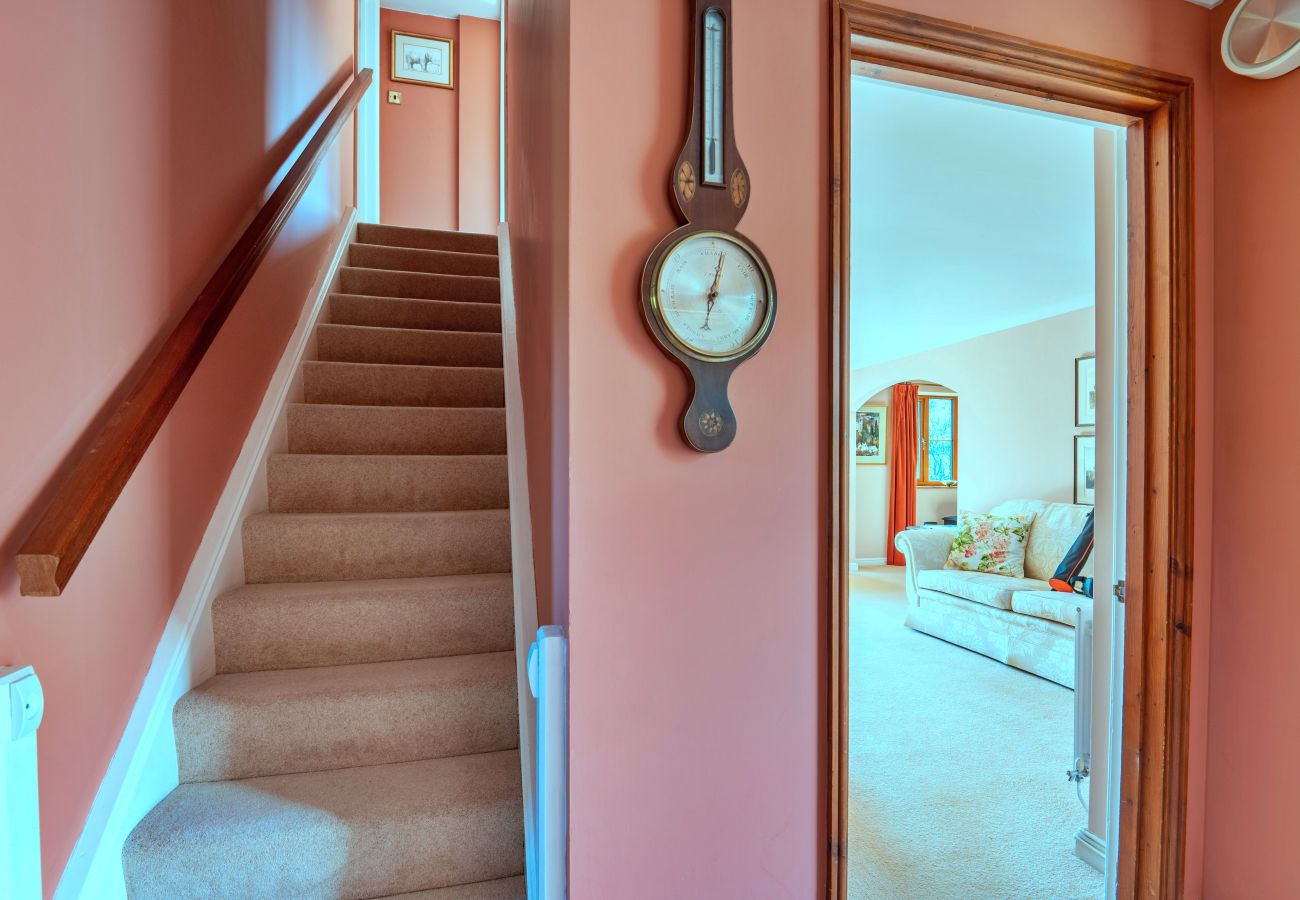 House in Llanidloes - Cwmfron House