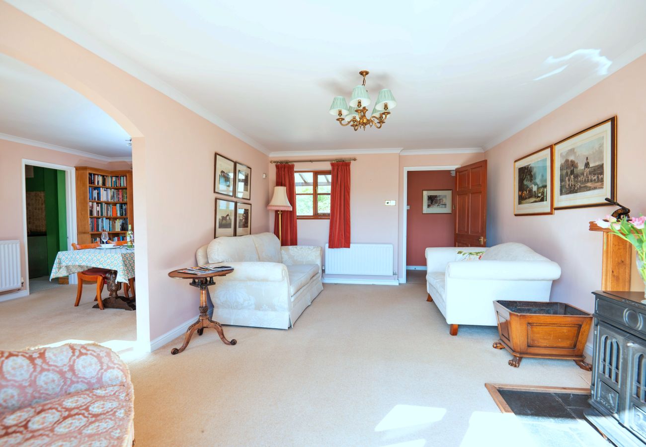 House in Llanidloes - Cwmfron House