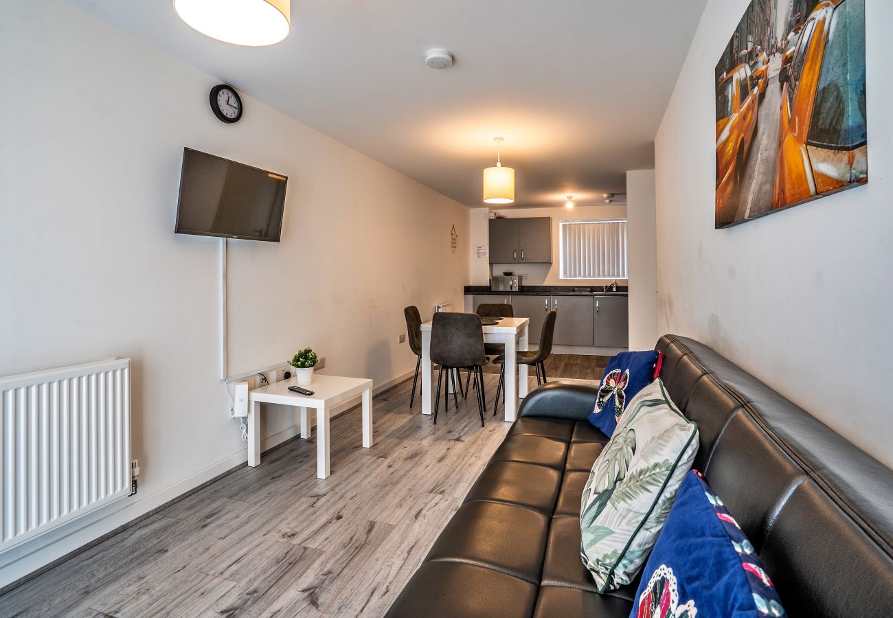 Apartment in Birmingham - Aldridge Square