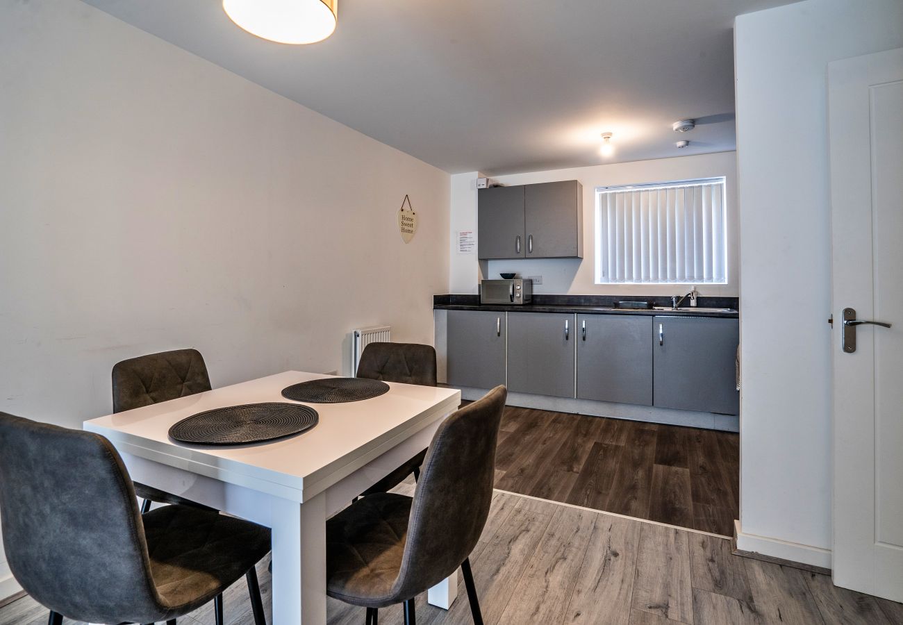 Apartment in Birmingham - Aldridge Square