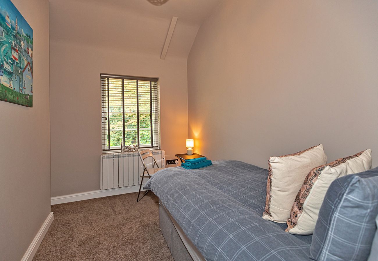 House in Milton Keynes - Ttich Manor Retreat