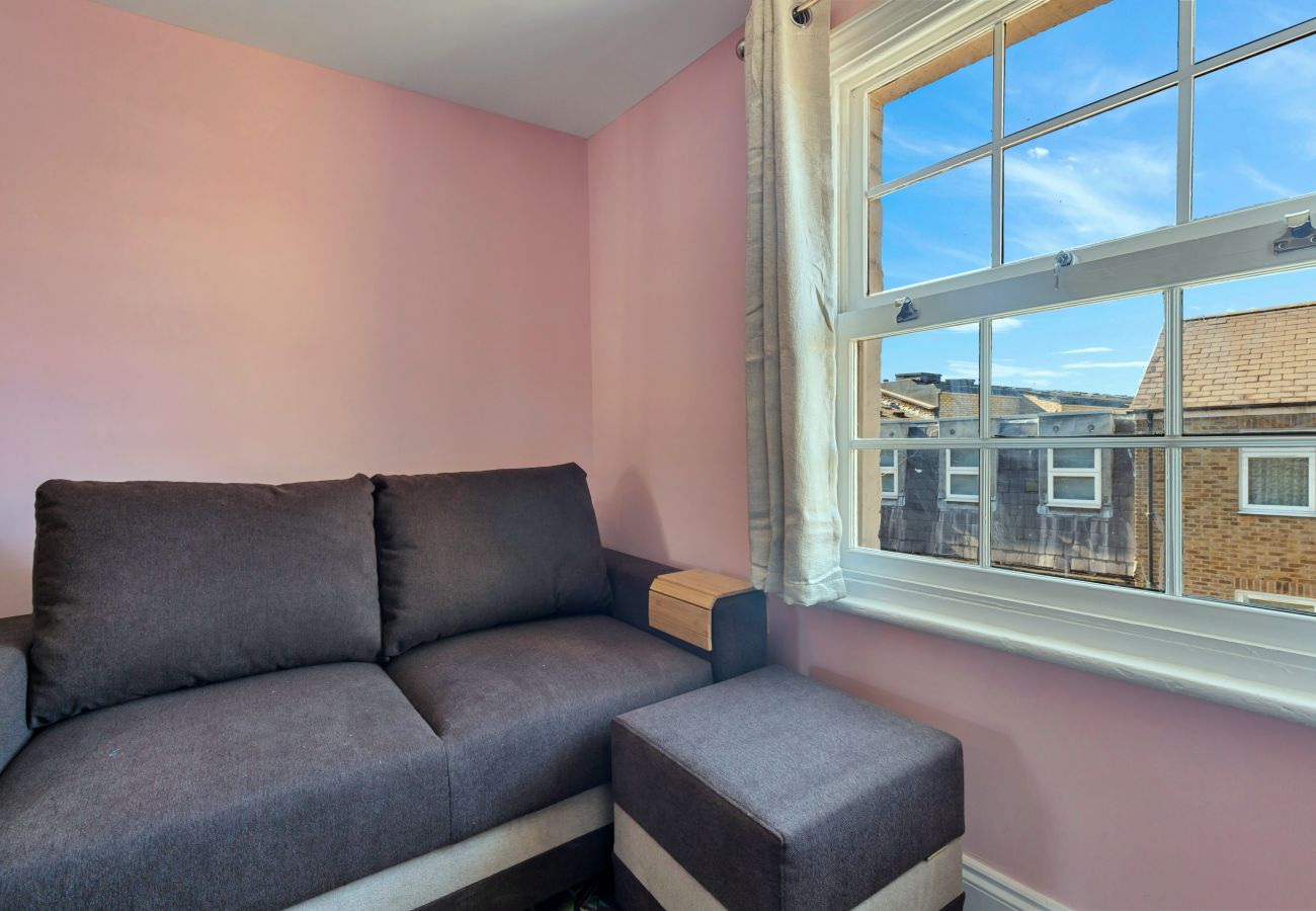 Apartment in London - The Nest