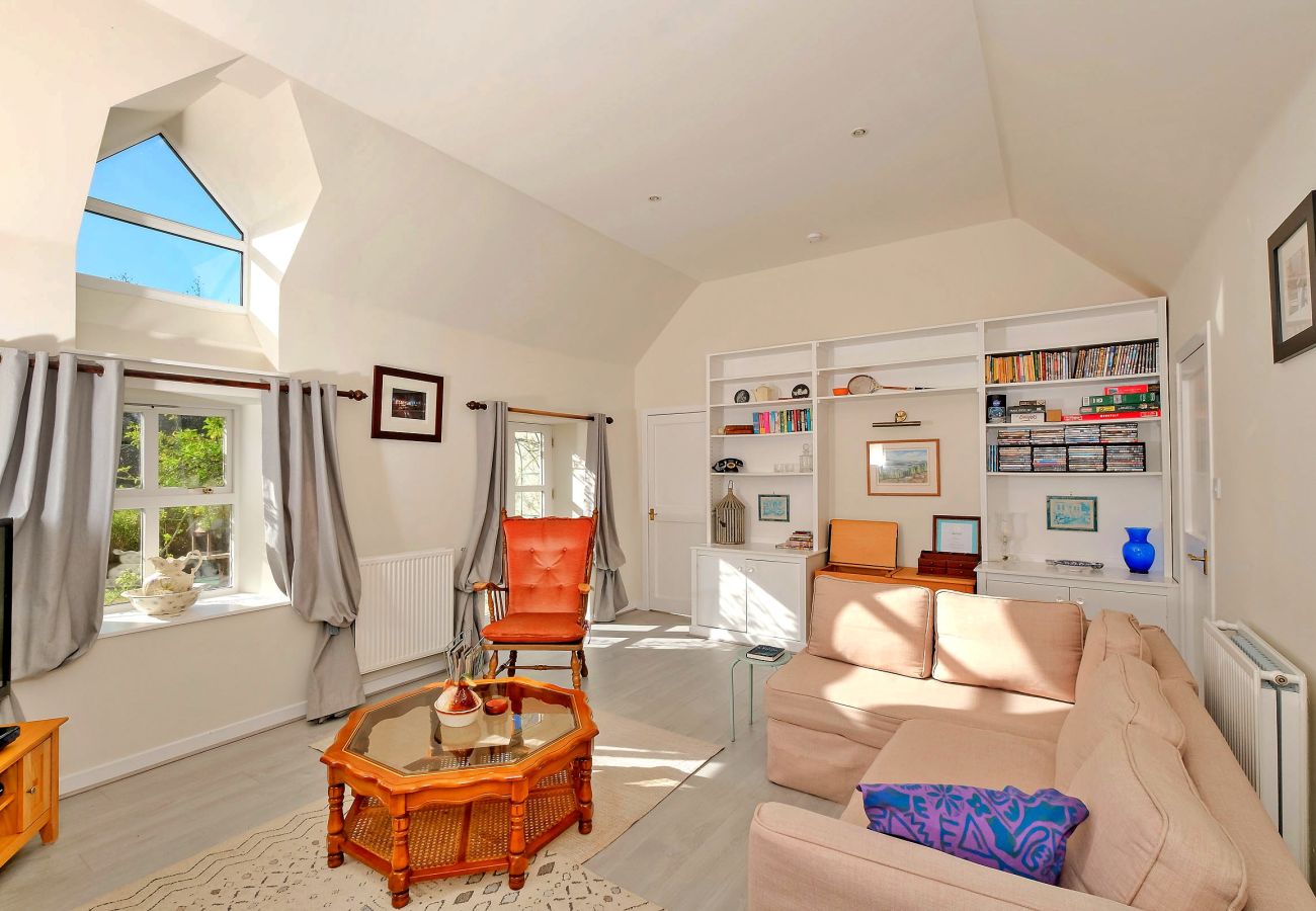 Cottage in Inverurie - Corrennie School Cottage