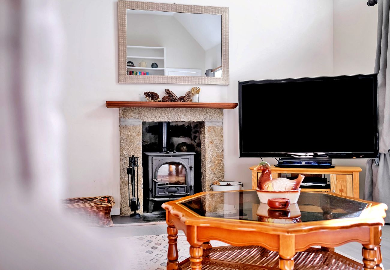 Cottage in Inverurie - Corrennie School Cottage