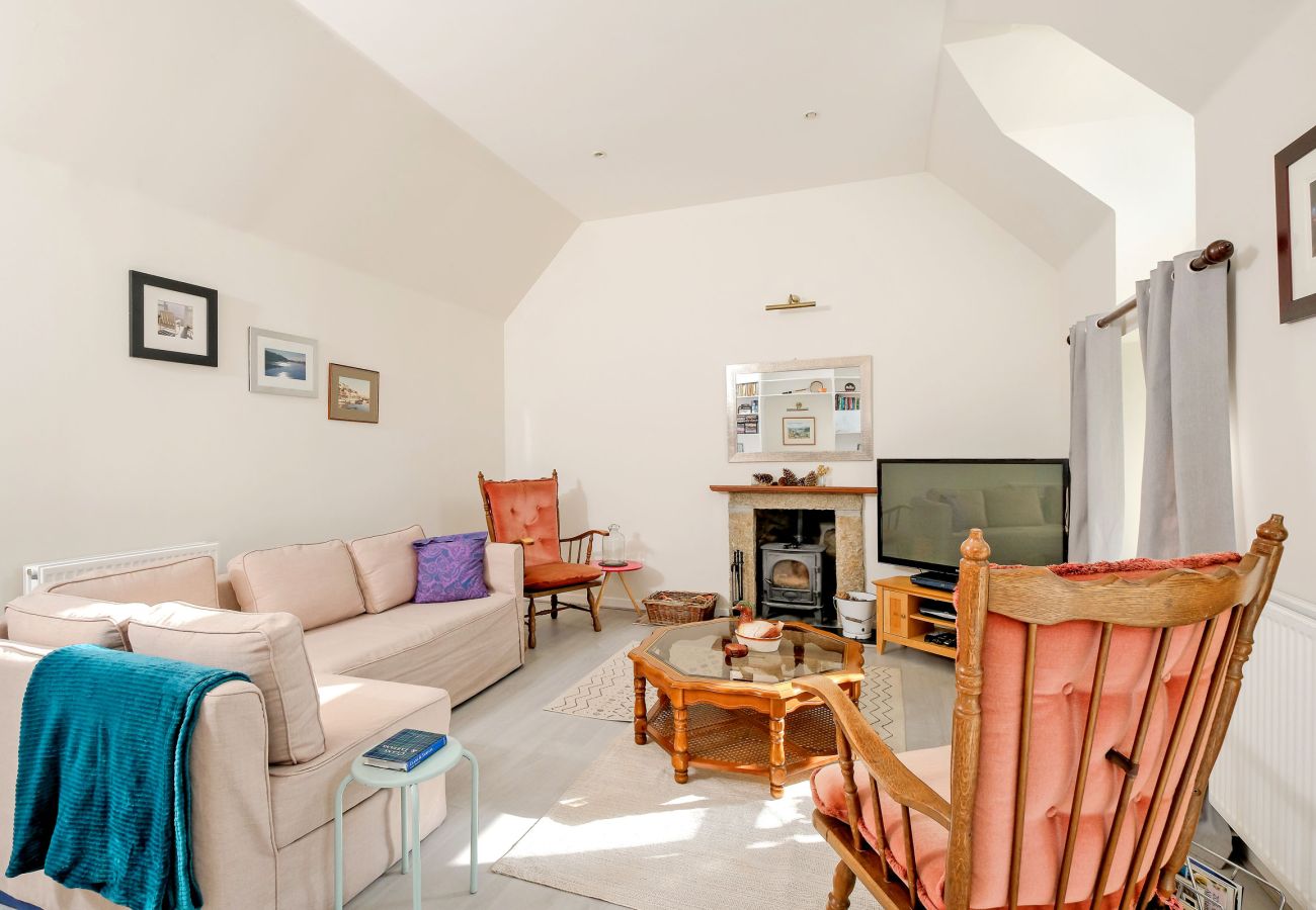 Cottage in Inverurie - Corrennie School Cottage
