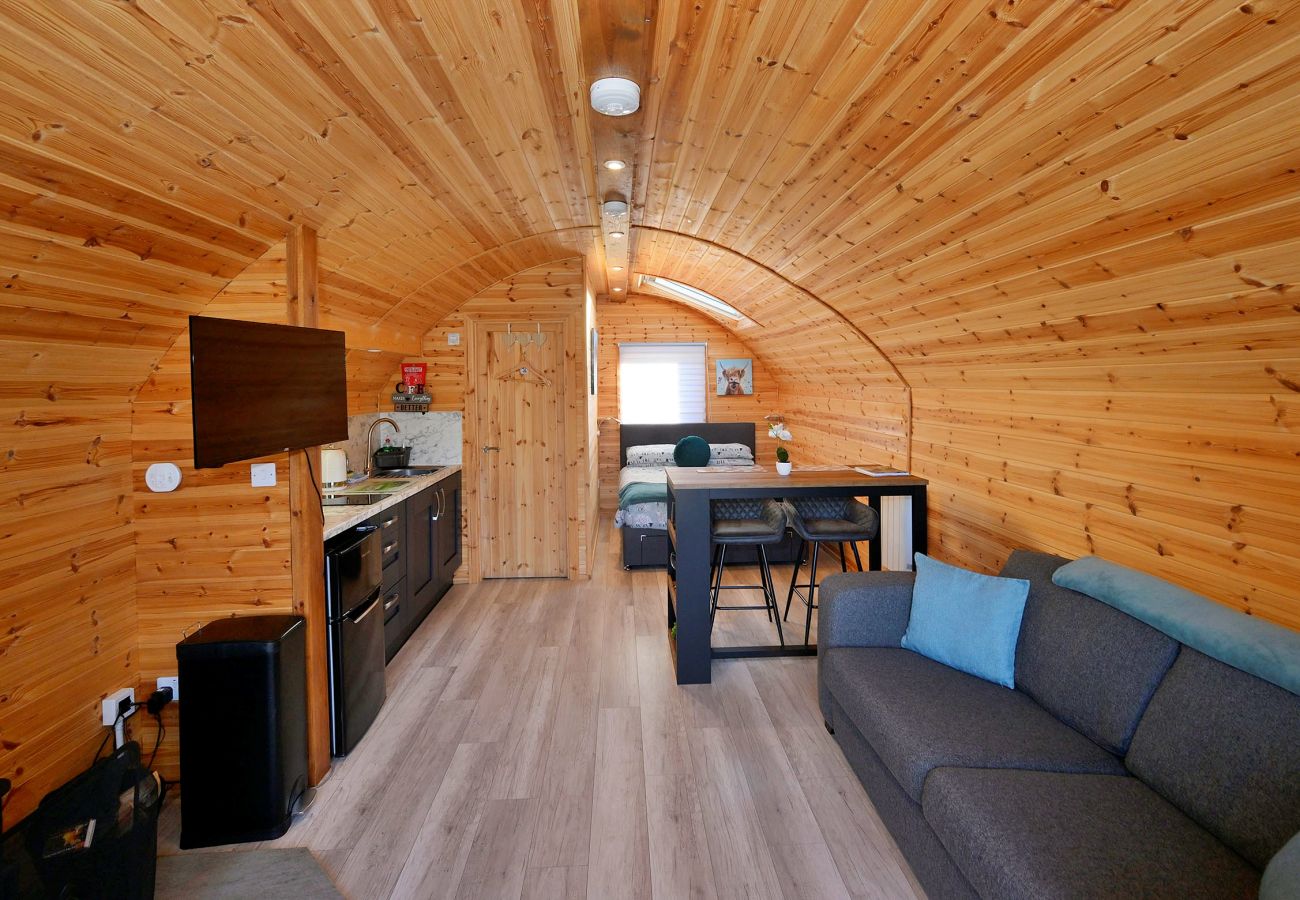 Cabin in Fort William - Dalaraban Luxury Pods - Black Grouse