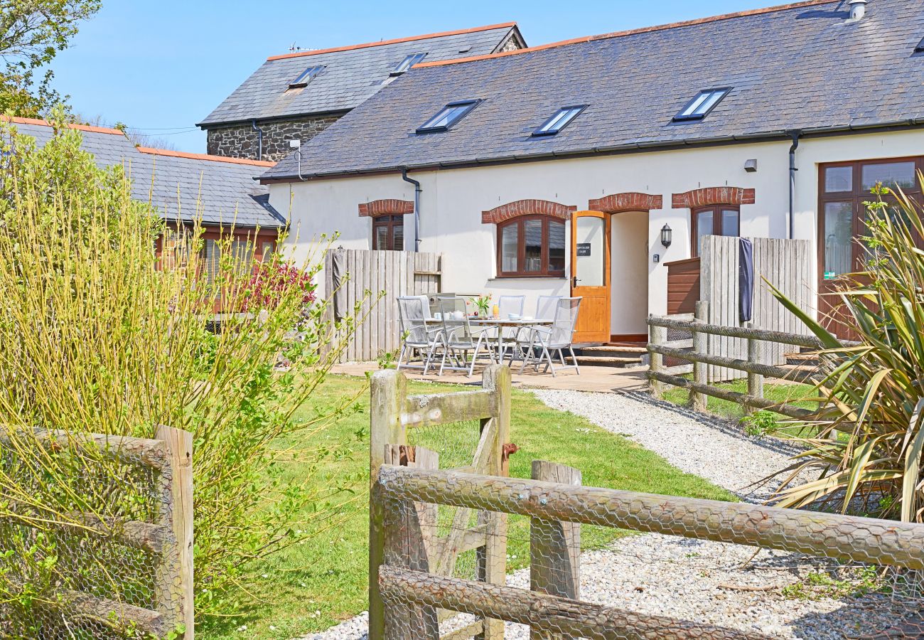 Cottage in Bideford - Hawthorne Barn