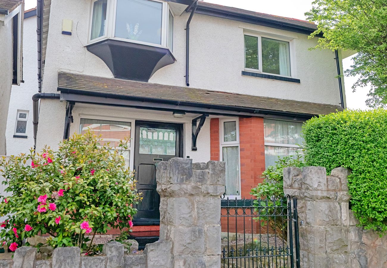 House in Rhos on Sea - Sea Bank