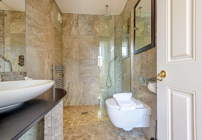 House in Whitby - Harold Villa House in Whitby - Harold Villa