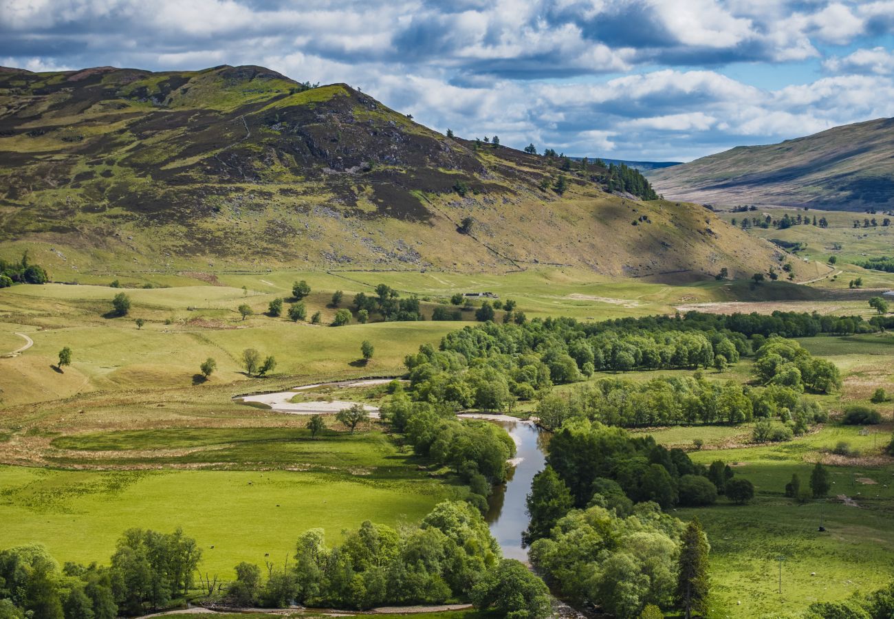 Cabin in Glenshee - Cragdhu Log Cabin