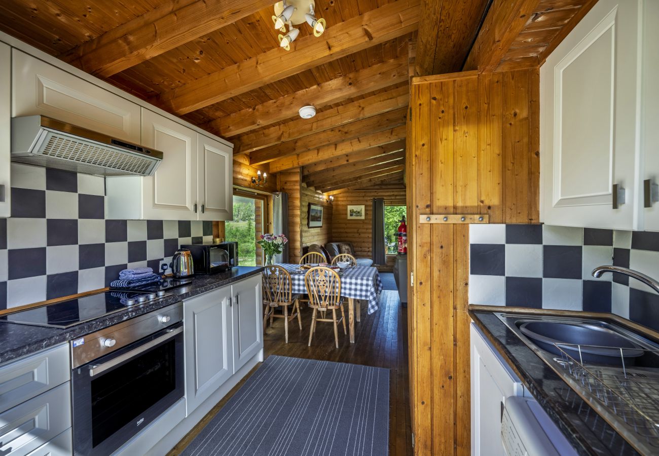 Cabin in Glenshee - Cragdhu Log Cabin