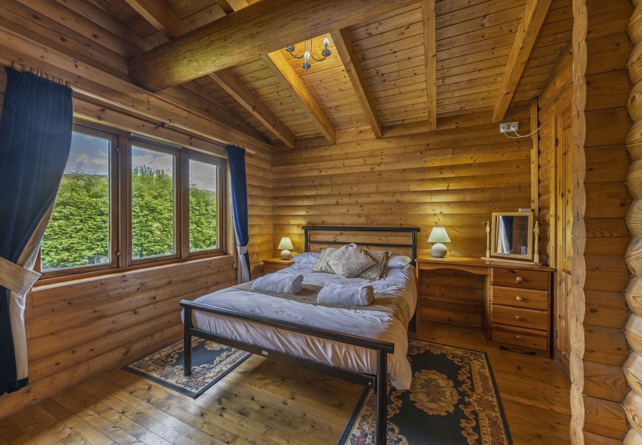 Cabin in Glenshee - Cragdhu Log Cabin