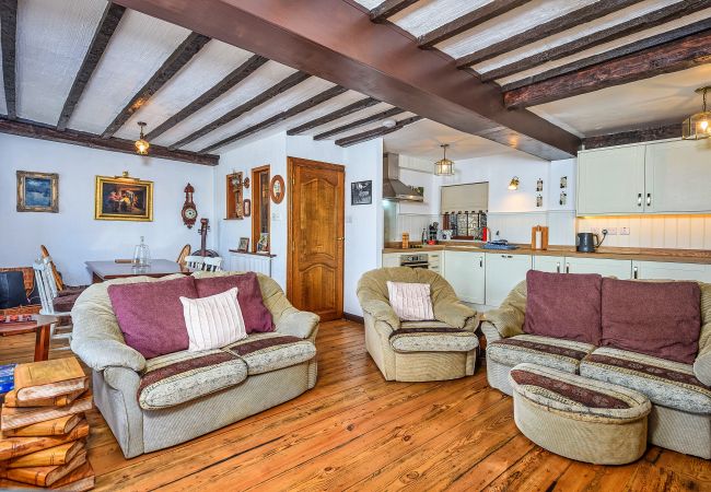  in Whitby - Ukulele Cottage