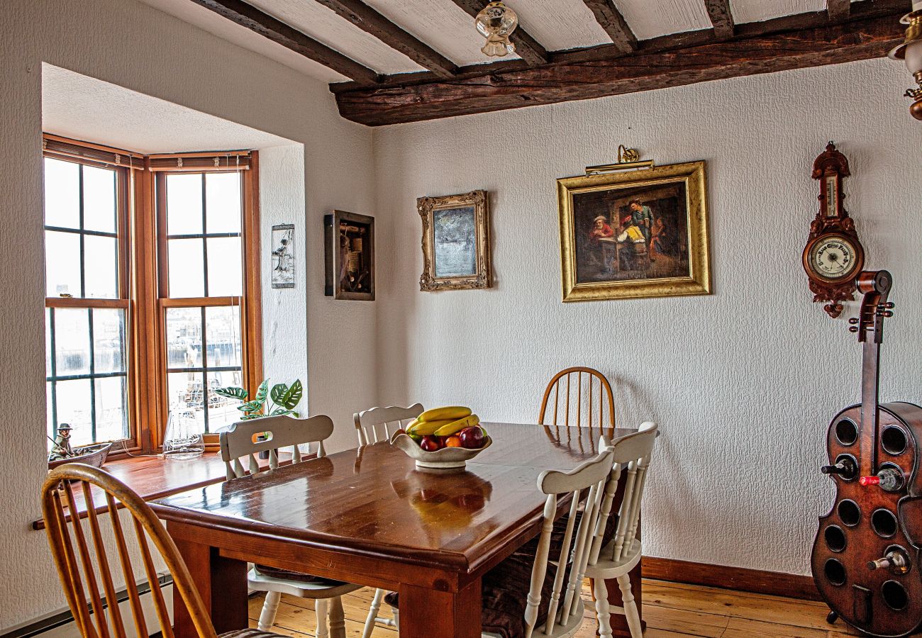 Cottage in Whitby - Ukulele Cottage