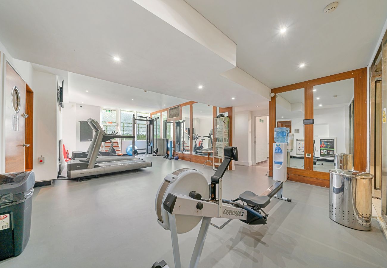 Apartment in London - Roland House - Deluxe Studio