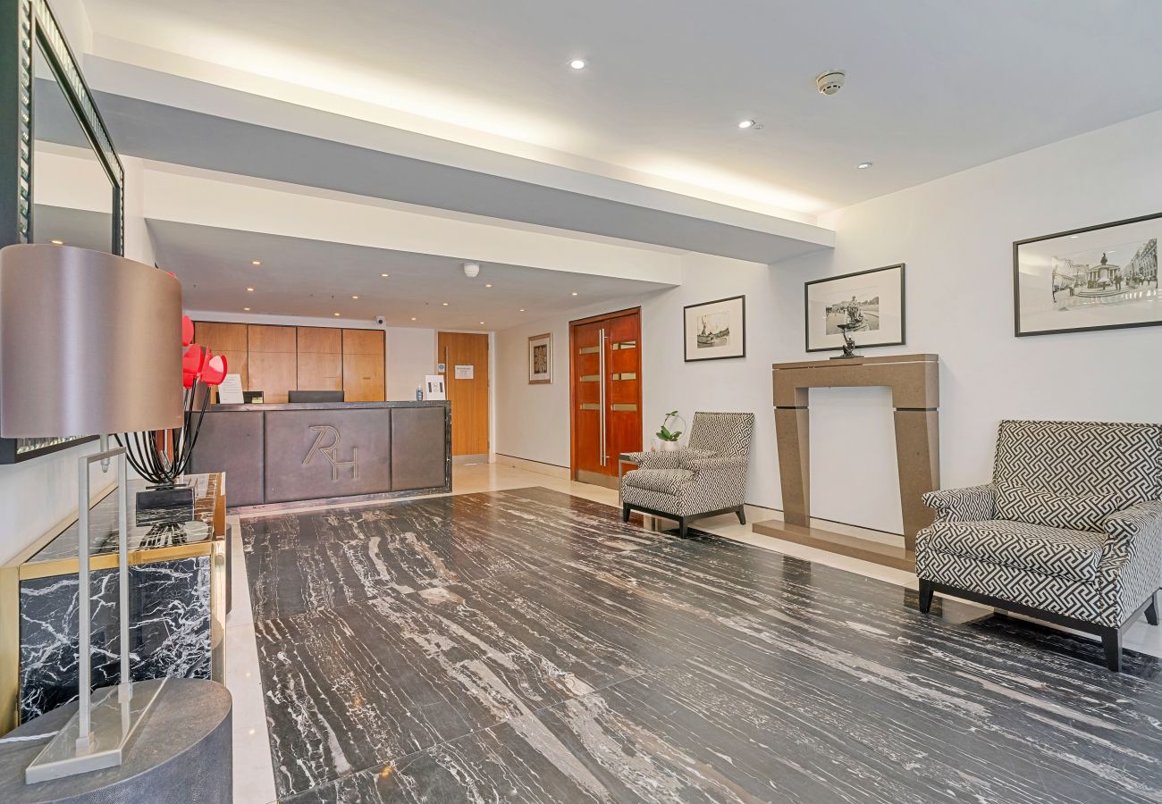 Apartment in London - Roland House - Two Bedroom