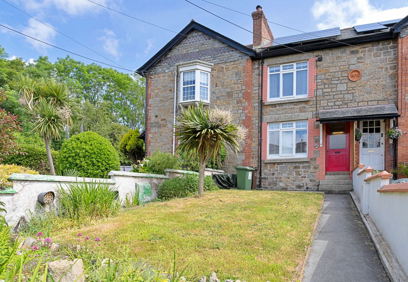 House in Gulval - Castle House at Penzance