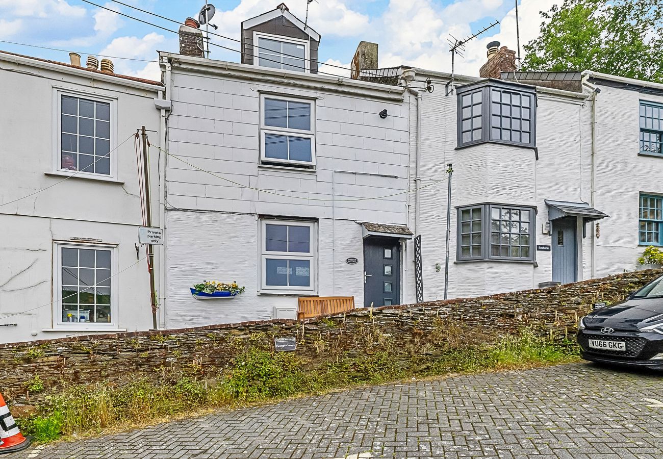 Cottage in Looe - Farleigh Cottage