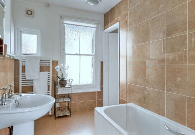 House in Cawsand - Criterion Cottage House in Cawsand - Criterion Cottage