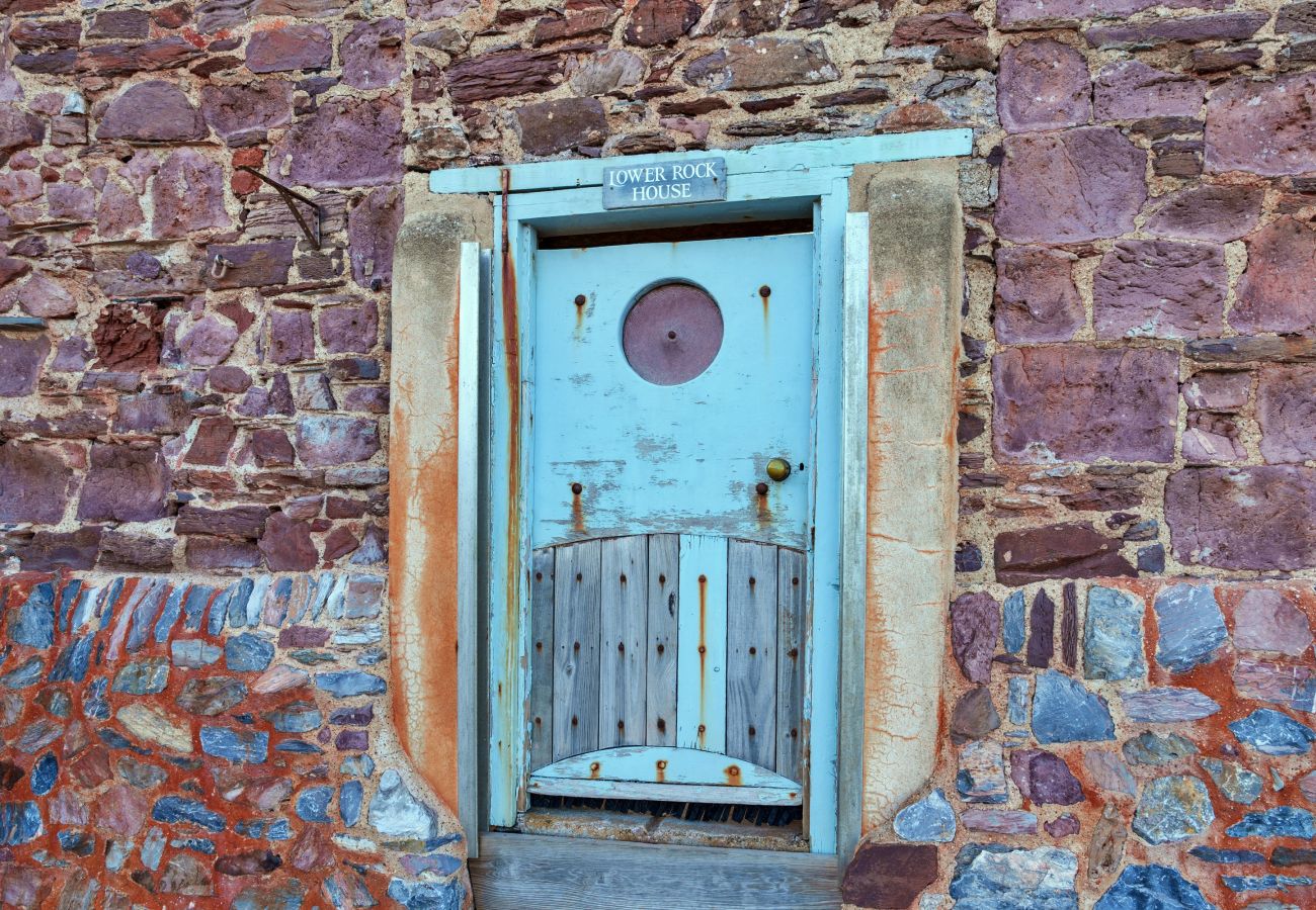 House in Kingsand - The Wash House