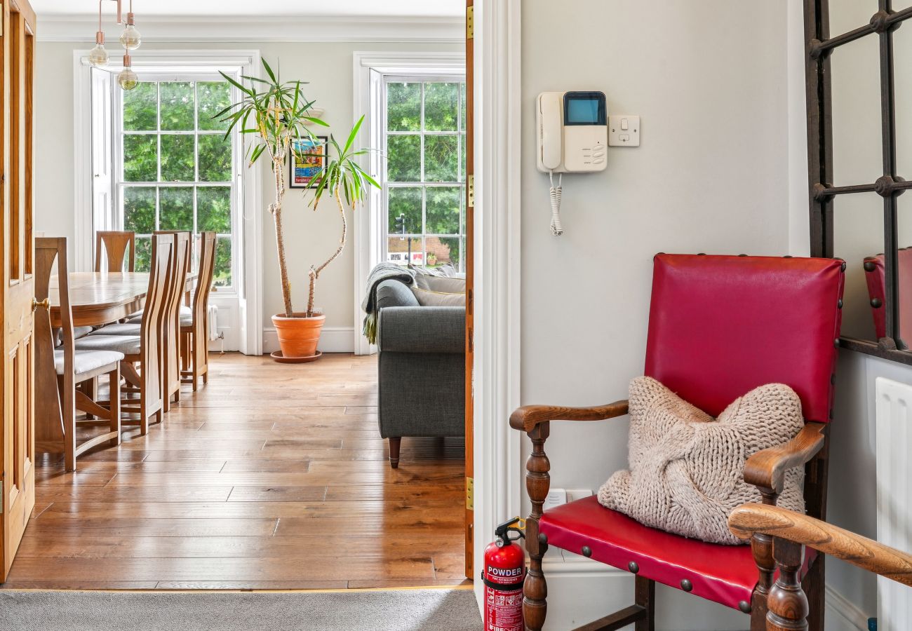 House in East Molesey - Palace Gate