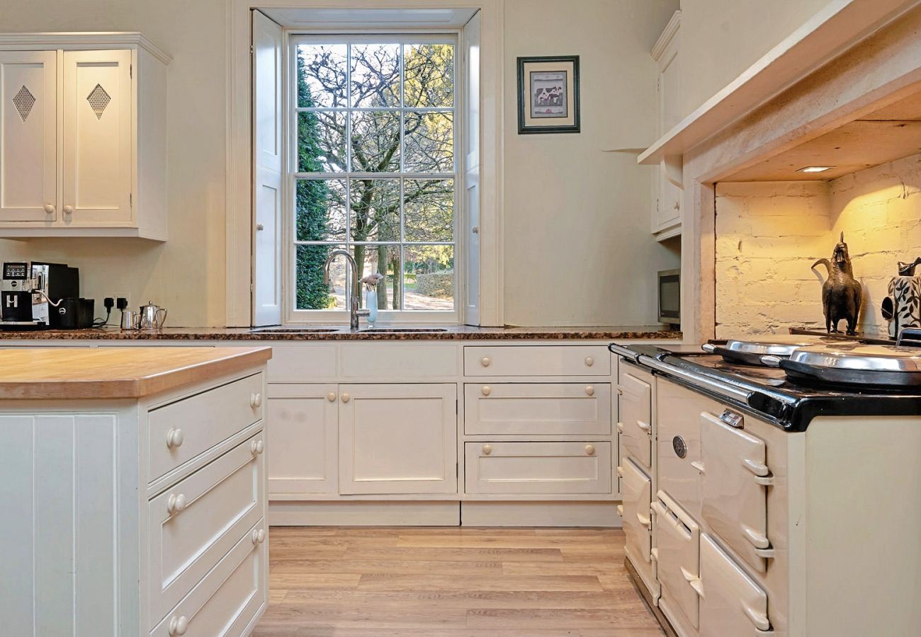 Country house in Tormarton - Tormarton Court