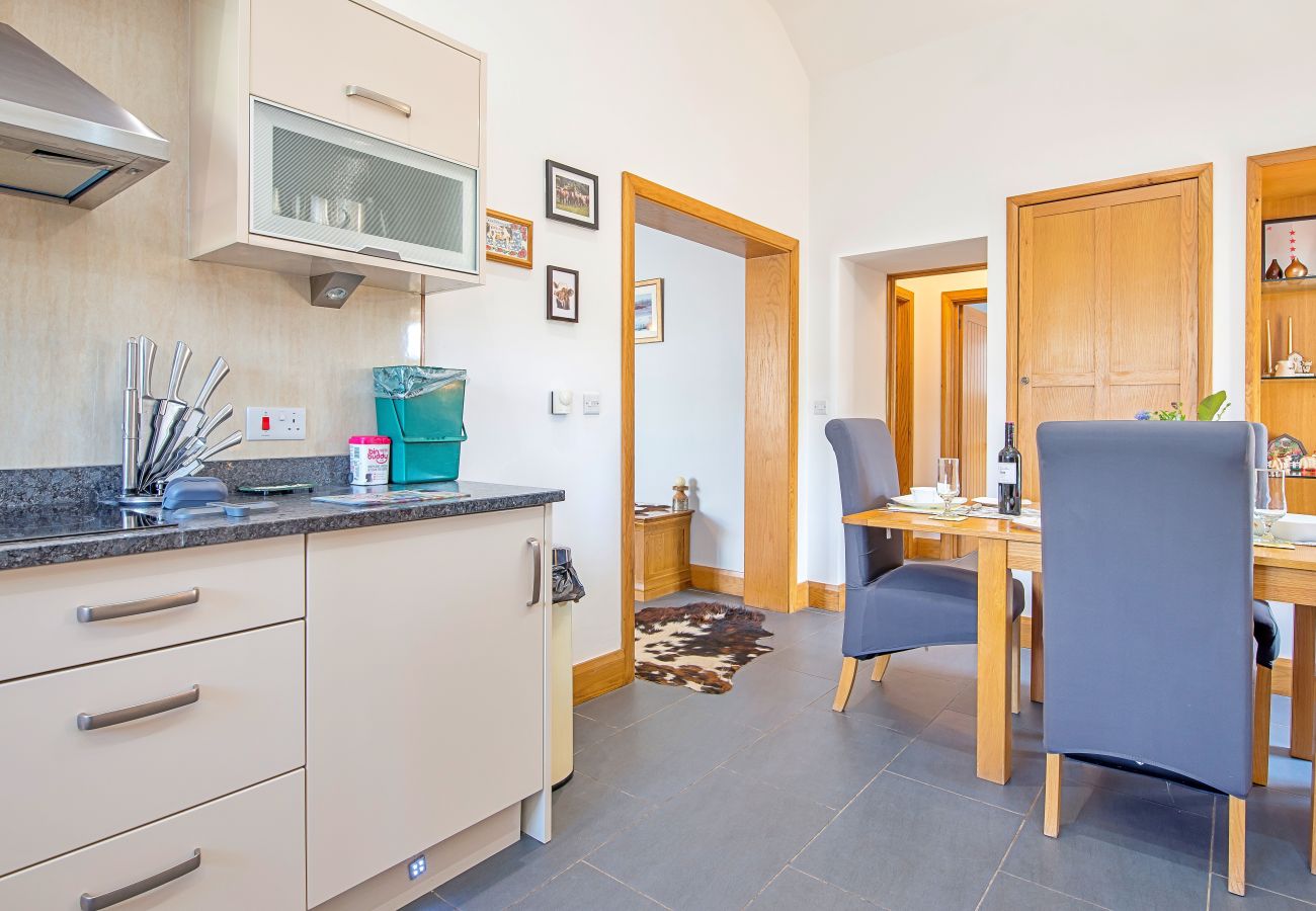 Cottage in Cardigan - Yr Hen Llaethdy