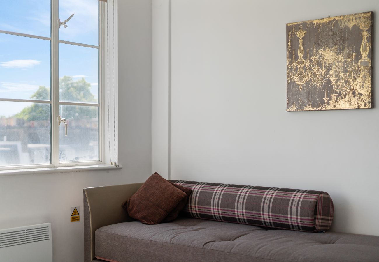 Apartment in London - Roland House - Deluxe Studio D